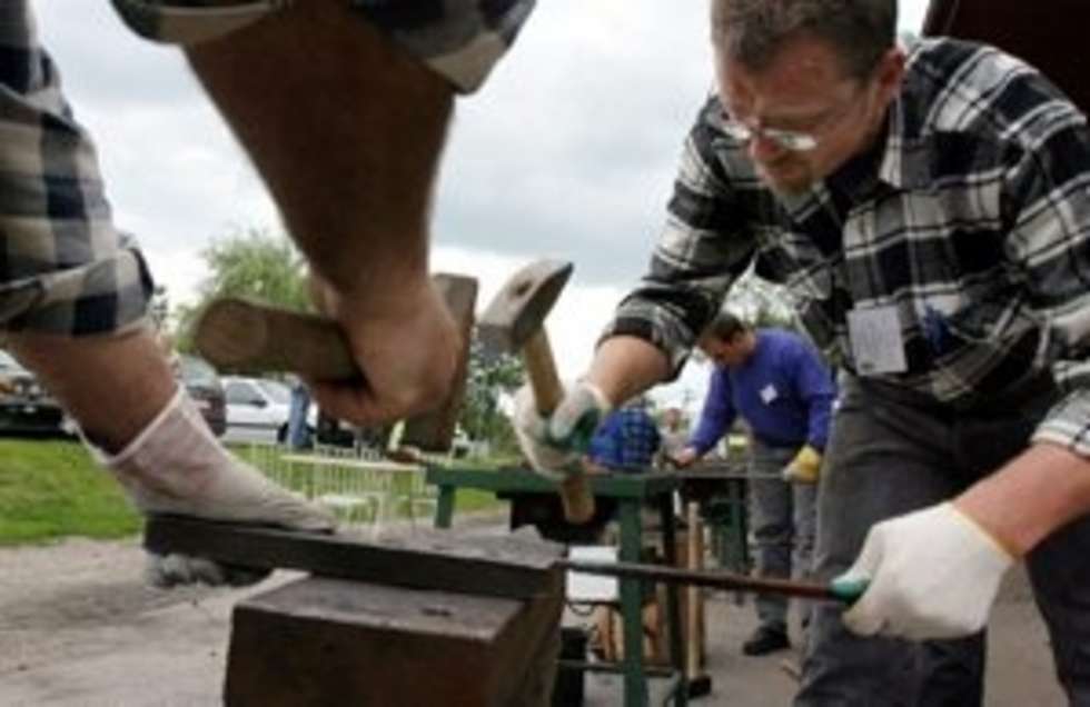  30 06 2004 WOJCIECHOW X OGOLNOPOLSKIE WARSZTATY KOWALSKIE
FOT DOROTA AWIORKO/DZIENNIK WSCHODNI