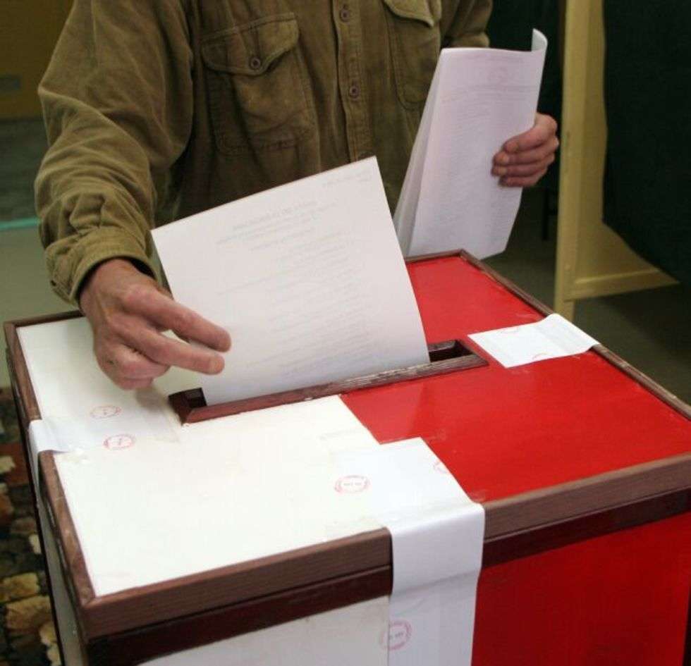  Wyborcza niedziela (zdjęcie 2) - Autor: Tomasz Koryszko