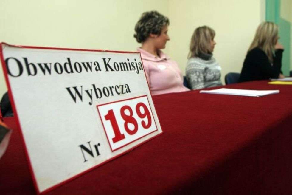  Wyborcza niedziela (zdjęcie 4) - Autor: Tomasz Koryszko