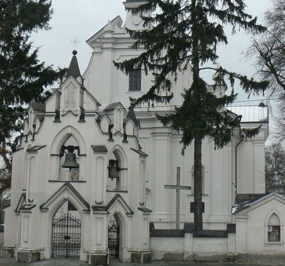  Kościół św. Jakuba, Głusk (zdjęcie 1) - Autor: fot. Tomek Galezowski