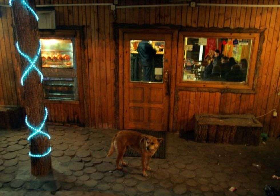 Wejście do jedengo z barów tuz przed przejściem w Dorohusku
