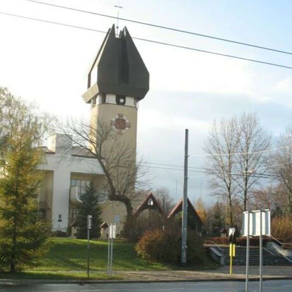  Kościół św Urszuli Ledóchowskiej (zdjęcie 1) - Autor: Tomek Galezowski