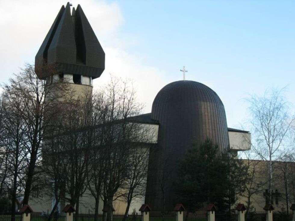  Kościół św Urszuli Ledóchowskiej (zdjęcie 4) - Autor: Tomek Galezowski