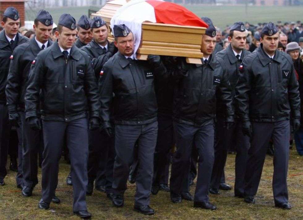  Uroczystości pogrzebowe kapitana Roberta KuLmy