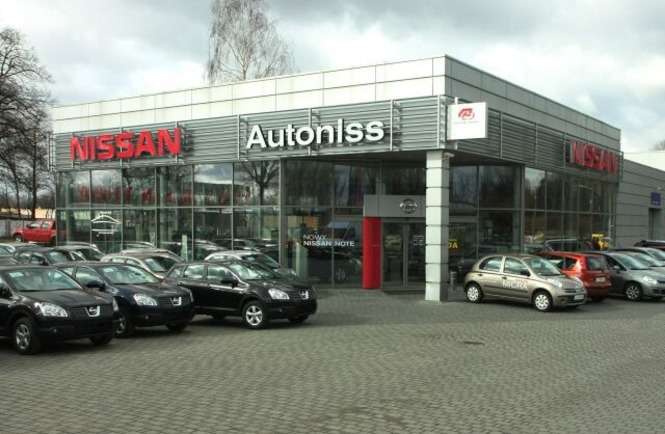 A.B.T. AUTONISS – DW DILER 18<br>Diler Nissan.
Firma jest jedynym autoryzowanym dealerem firmy Nissan Poland LTD na LubelszczyLnie. Salon i serwis spelniają standardy stawiane przez Nissan Corporation. Zakres dzialalności spólki to sprzedaz samochodów Nissan, serwis gwarancyjny i pogwarancyjny (mechaniczny i blacharsko-lakierniczy), sprzedaz cześci i akcesoriów, pośrednictwo w sprzedazy ubezpieczen komunikacyjnych, pośrednictwo w sprzedazy produktów finansowych (kredyt bankowy, leasing).
20-325 Lublin, Droga Meczenników Majdanka 74a, tel. 081 749 86 70 do 71 (salon) 081 749 86 72 do 73 (serwis), fax 749 86 75, www.autoniss.pl. Godziny otwarcia: salon i serwis 8–18 (sobota 9–14).

<br>Jeśli chcesz oddac glos na AUTONISS wyślij SMS-a o treści <b>DW DILER 18</b> pod numer <b>7168</b>. Koszt wyslania 1 SMS-a wynosi 1,22 zl z VAT