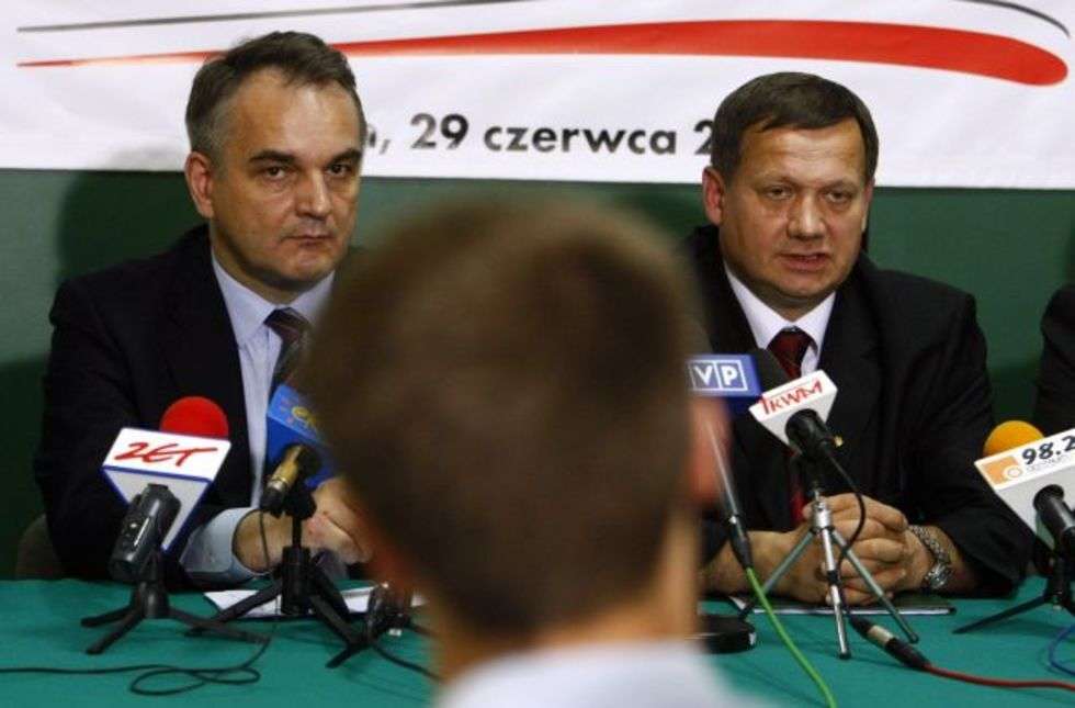  Od lewej: wicepremie, szef PSL Waldemra pawlak i prezes Zarządu Wojewódzkiego Polskiego Stronnictwa Ludowego na LubelszczyLnie Edward Wojtas 
