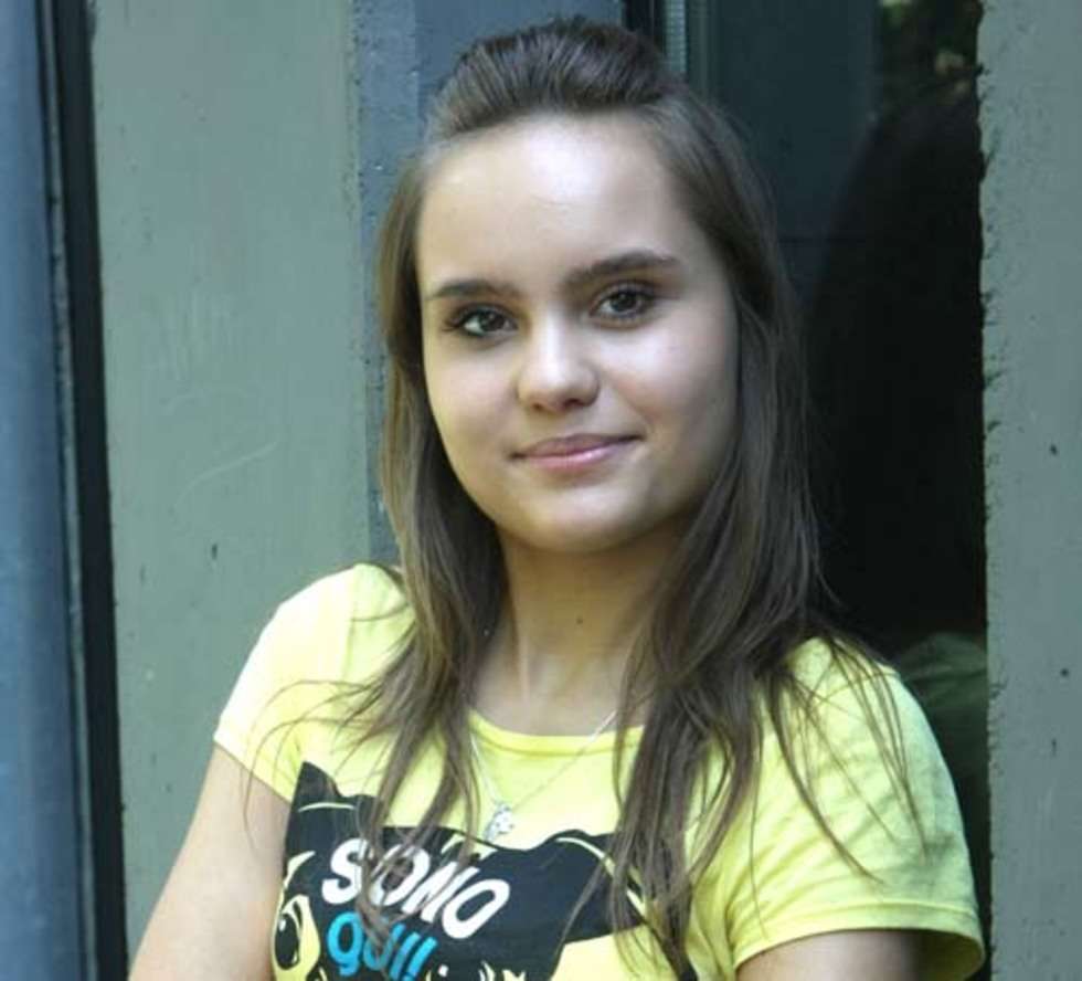  Paulina Pietras z Lublina, 17 lat. Jeśli chcesz oddac glos na Pauline wyślij SMS o treści <b>DW MISS 8</b> pod numer 7168. Koszt wyslania - 1,22 zl z VAT