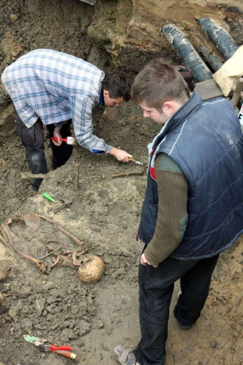  Archeolodzy odkopali kolejne szkielety