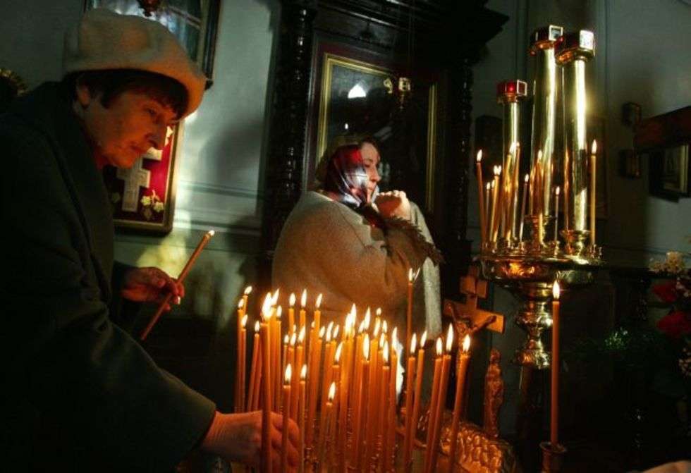  Uroczystości ku czci Lubelskiej ikony Matki Bozej w lubelskiej cerkwi prawoslawnej pw. Przemienienia Panskiego byly okazją do poświecenia pieciu nowych dzwonów. 
