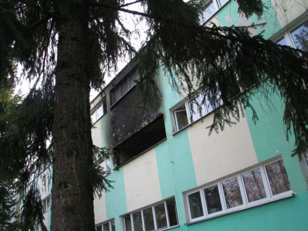  W Ośrodku Szkolno-Wychowawczego przy ul. Trubakowskiej w Chelmie pozar wybuchl okolo godz. 3 w nocy. Strazacy ewakuowali 83 uczniów i dwóch wychowawców.
