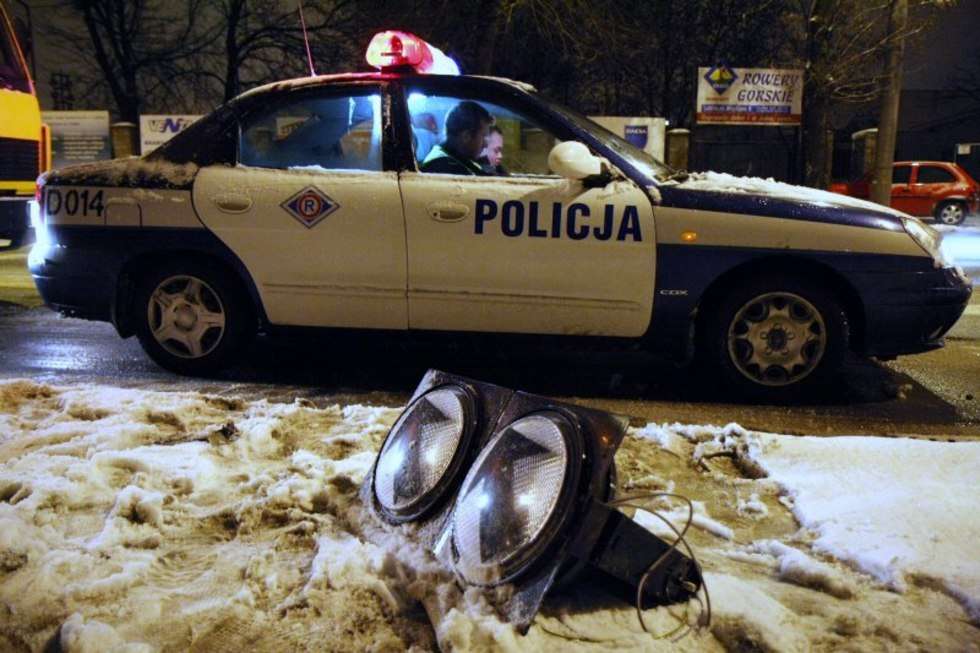  Nocna akcja policji. (zdjęcie 12) - Autor: Maciej Kaczanowski