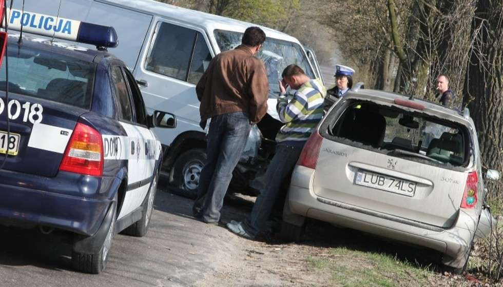  Wypadek w Jakubowicach. (zdjęcie 1) - Autor: Maciej Kaczanowski