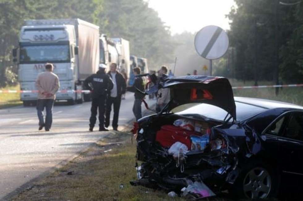  Tragiczny wypadek koło Gorzowa  - Autor: Renata Ochwat/Gazeta Lubuska
