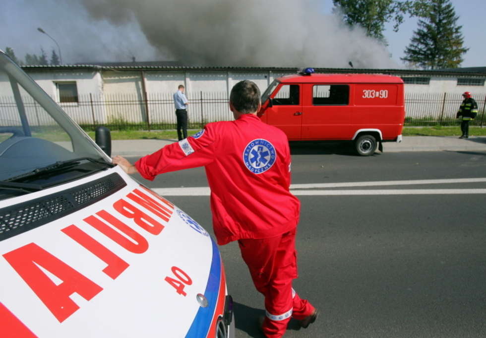  Pożar magazynu przy Pancerniaków  (zdjęcie 5) - Autor: Karol Zienkiewicz