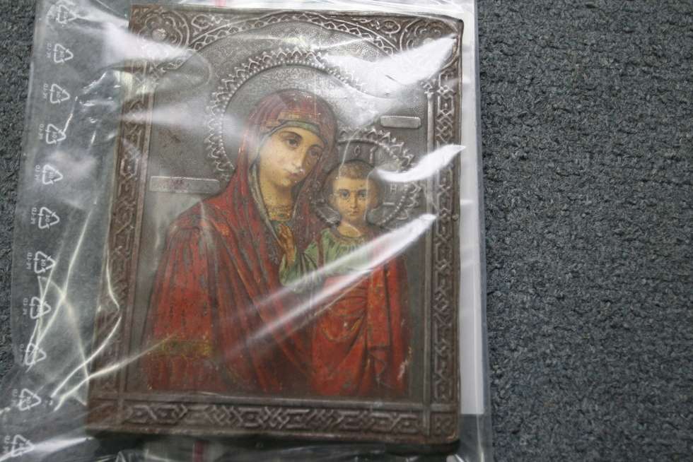  Skardzione ikony warte 45 tys. zł. (zdjęcie 9) - Autor: Policja