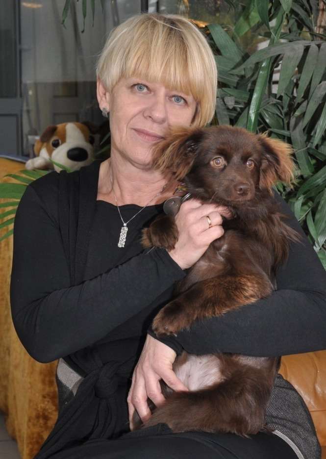 <b> Bozena Kiedrowska </b> wlaścicielka Specjalistycznej Przychodni dla zwierząt Poliwet w Lublinie. Jeśli chcesz oddac glos na<b> Bozene Kiedrowską </b>wyślij SMS-a o treści <b> DWKOBIETA.3 </b>pod numer 71051. Koszt SMS-a to 1,22 zl z VAT