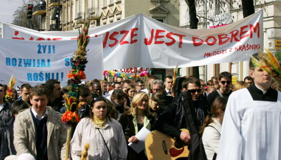  Tak dla życia - Marsz ulicami Lublina (zdjęcie 4) - Autor: Karol Zienkiewicz