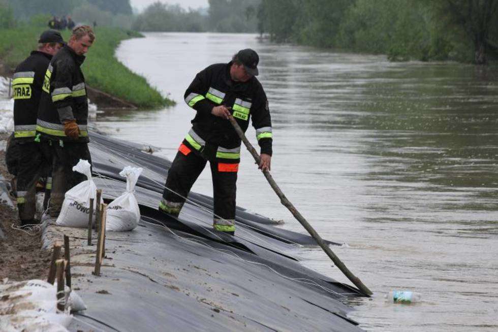  Powódź w gm. Annopol. (zdjęcie 4) - Autor: Maciej Kaczanowski
