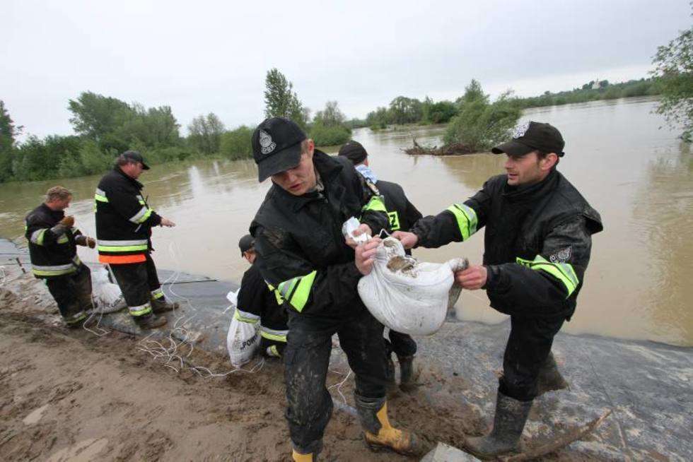  Powódź w gm. Annopol. (zdjęcie 6) - Autor: Maciej Kaczanowski