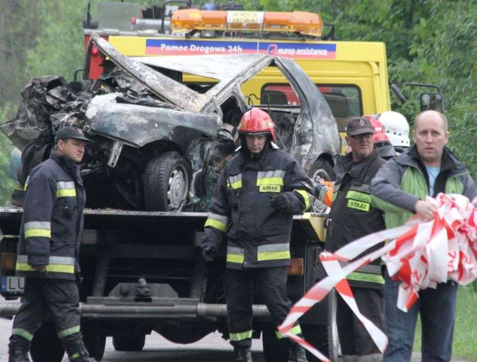  Tragiczny wypadek w Jamach. (zdjęcie 2) - Autor: Maciej Kaczanowski