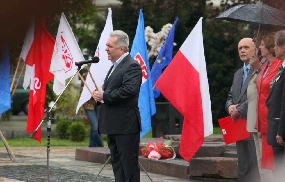  Wiec 1-majowy w Lublinie (zdjęcie 7) - Autor: Bartek Zurawski