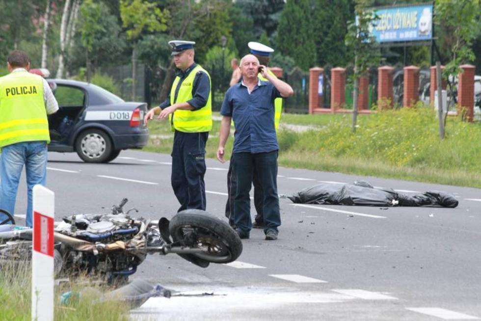  Barak - w wypadku zginął motocyklista. (zdjęcie 3) - Autor: Maciej Kaczanowski