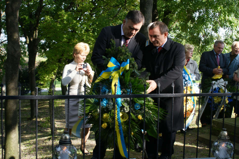 Uroczystości związane z 70. rocznicą śmierci Pylypa Pylypczuka, premiera rządu emigracyjnego Ukrainskiej Republiki Ludowej