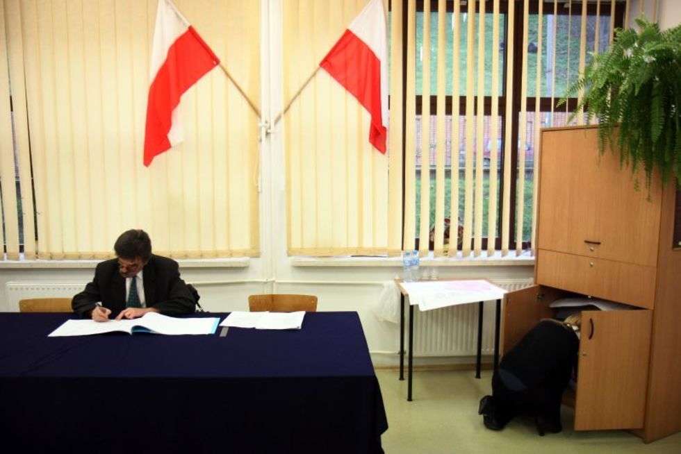  Wybory 2010 w Lublinie (zdjęcie 3) - Autor: Jacek Świerczynski
