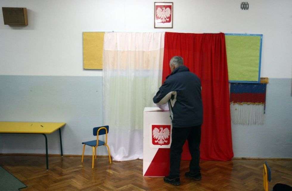  Wybory 2010 w Lublinie (zdjęcie 4) - Autor: Jacek Świerczynski