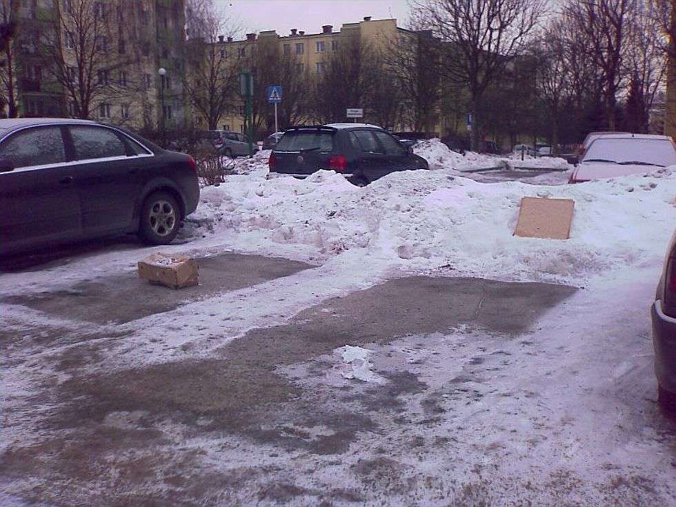  Parking przy ul. Szmaragdowej w Lublinie