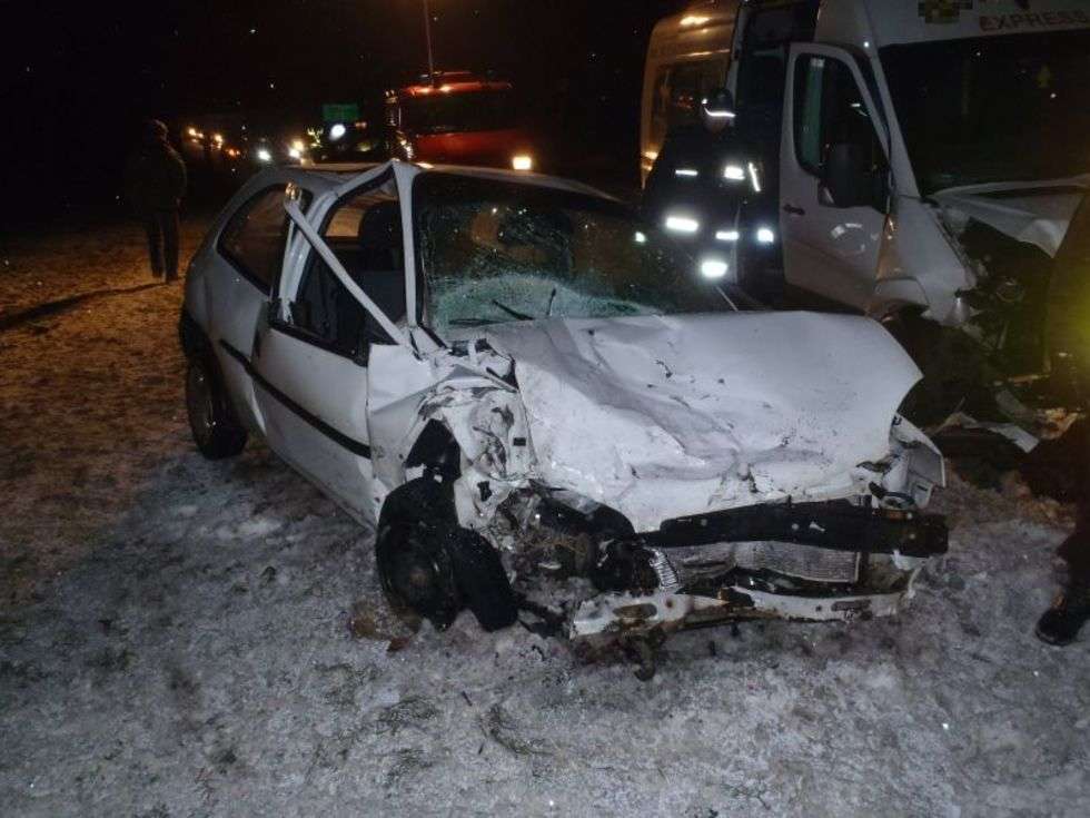  Wypadek koło Kraśnika (zdjęcie 5) - Autor: KP PSP Kraśnik