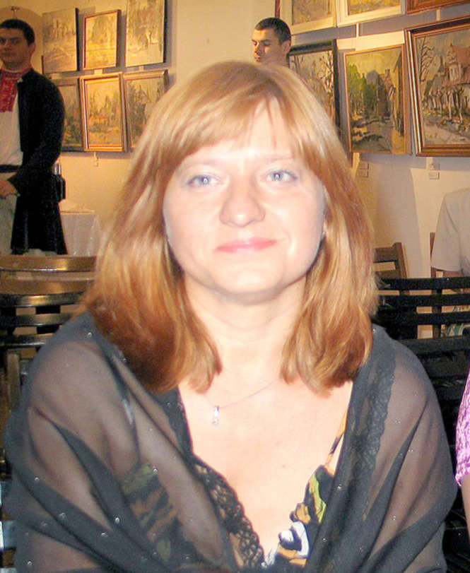 <b> Barbara Chwesiuk </b> wlaścicielka firmy „Bialcon”. Jeśli chcesz oddac glos na<b> Barbare Chwesiuk </b>wyślij SMS-a o treści <b> DWKOBIETA.3 </b>pod numer 71466. Koszt SMS-a to 1,23 zl z VAT