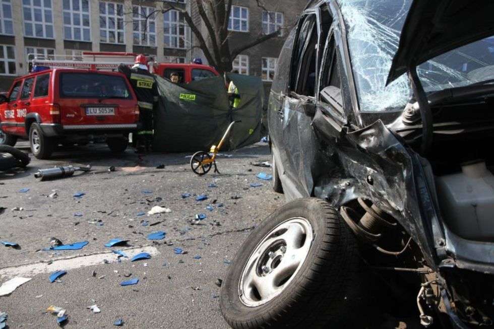  Wypadek na ul. Lipowej w Lublinie (zdjęcie 6) - Autor: Maciej Kaczanowski