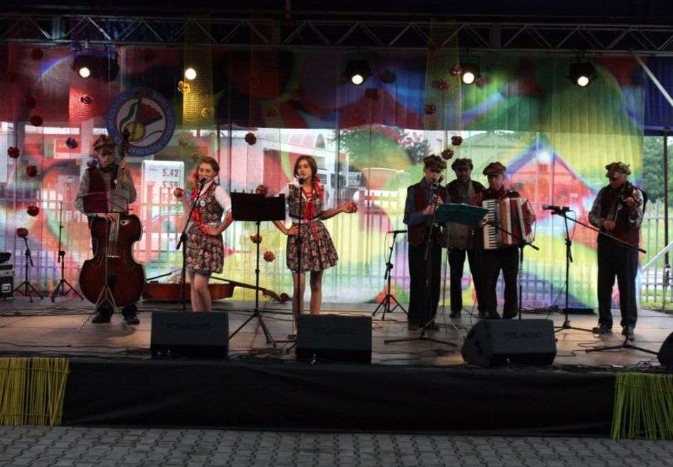  Festiwal Kapel Ulicznych i Podwórkowych (zdjęcie 6) - Autor: Jacek Świerczynski