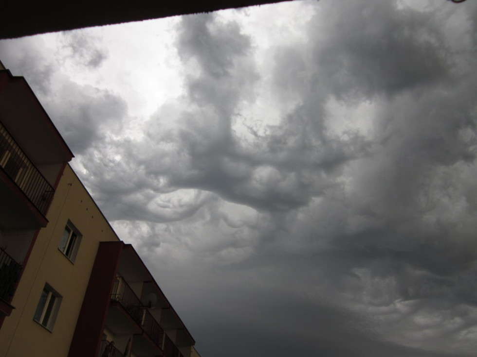 Burzowe chmury nad Lublinem (zdjęcie 4) - Autor: Mateusz