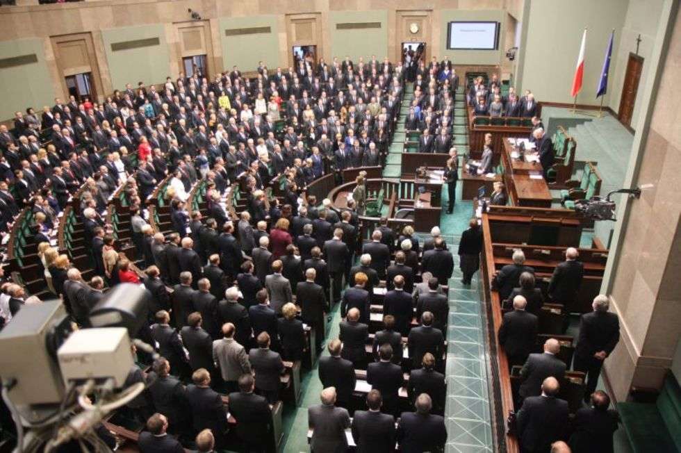  Pierwsze posiedzenie Sejmu VII kadencji. Ślubowanie poslów