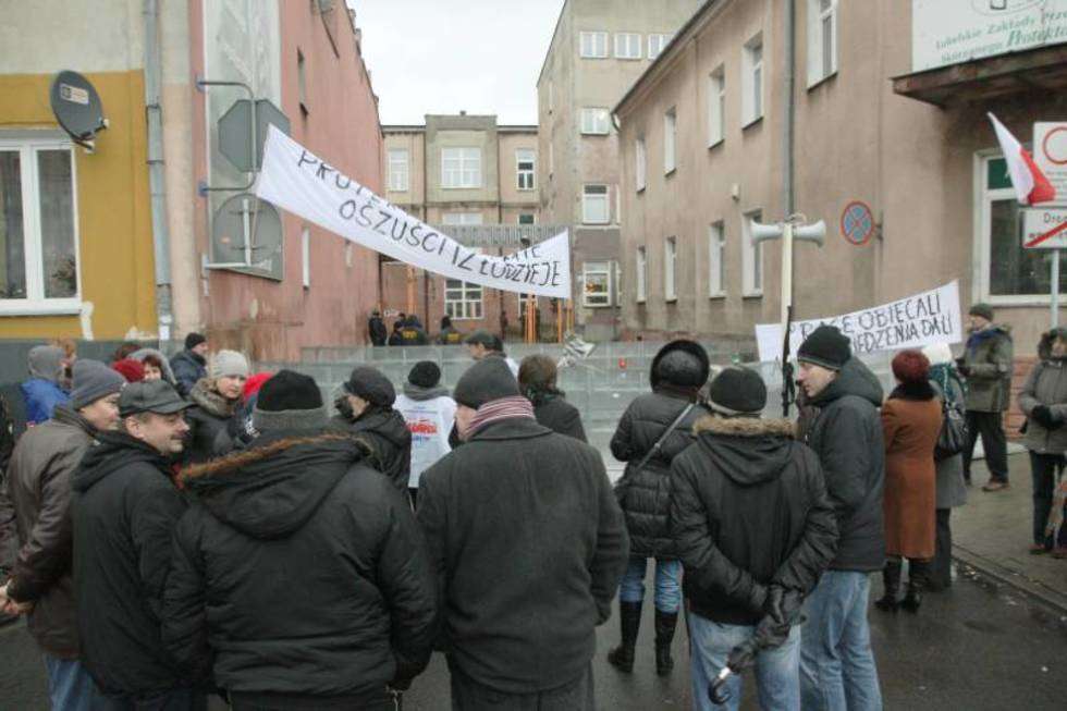  Drugi dzień strajku przed Protektorem w Lublinie (zdjęcie 2) - Autor: Maciej Kaczanowski