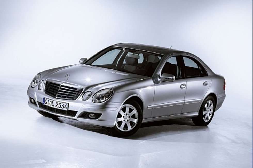  Mercedes – C i E klasa – w sumie ukradziono 32 samochody