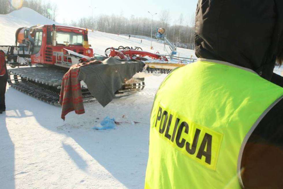  Wypadek na stoku narciarskim w Rąblowie (zdjęcie 2) - Autor: Maciej Kaczanowski