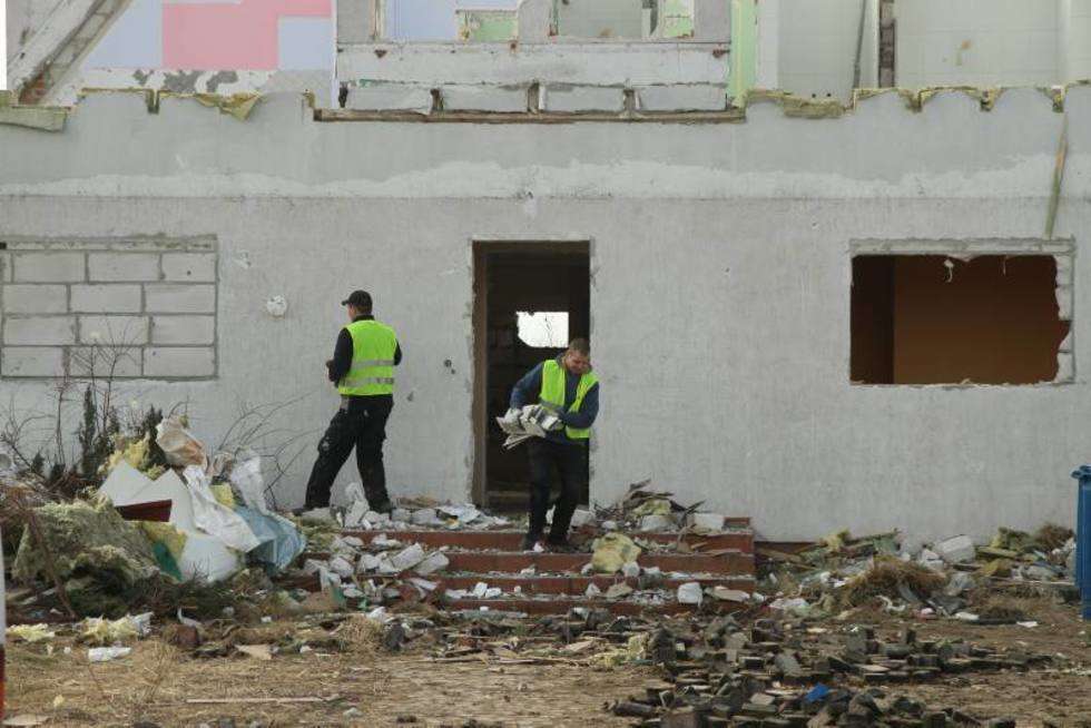  Wyburzanie domów pod obwodnicę (zdjęcie 5) - Autor: Maciej Kaczanowski