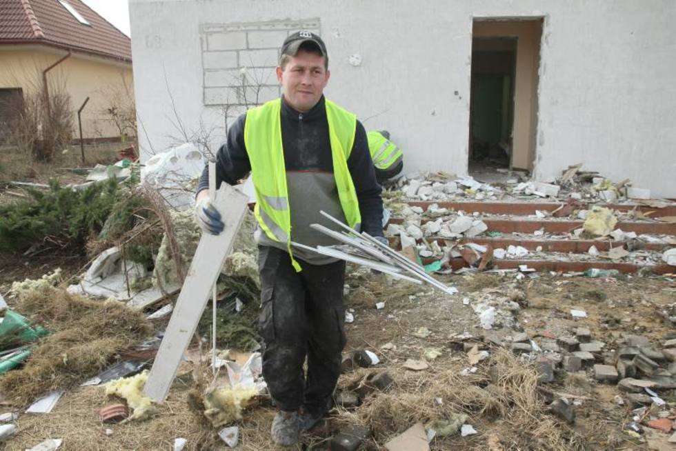  Wyburzanie domów pod obwodnicę (zdjęcie 6) - Autor: Maciej Kaczanowski