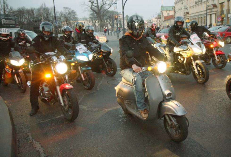  Motocykliści i minister Mucha (zdjęcie 3) - Autor: Maciej Kaczanowski