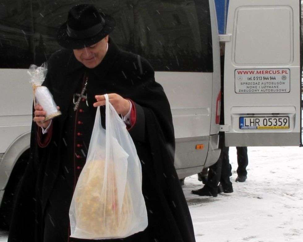  Z Hrubieszowa do Łucka: Zawieźli świąteczne dary dla najuboższych