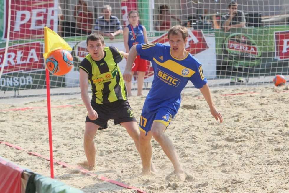  Bałtycka Liga Mistrzów w plażowej piłce nożnej (zdjęcie 6) - Autor: Wojciech Nieśpiałowski
