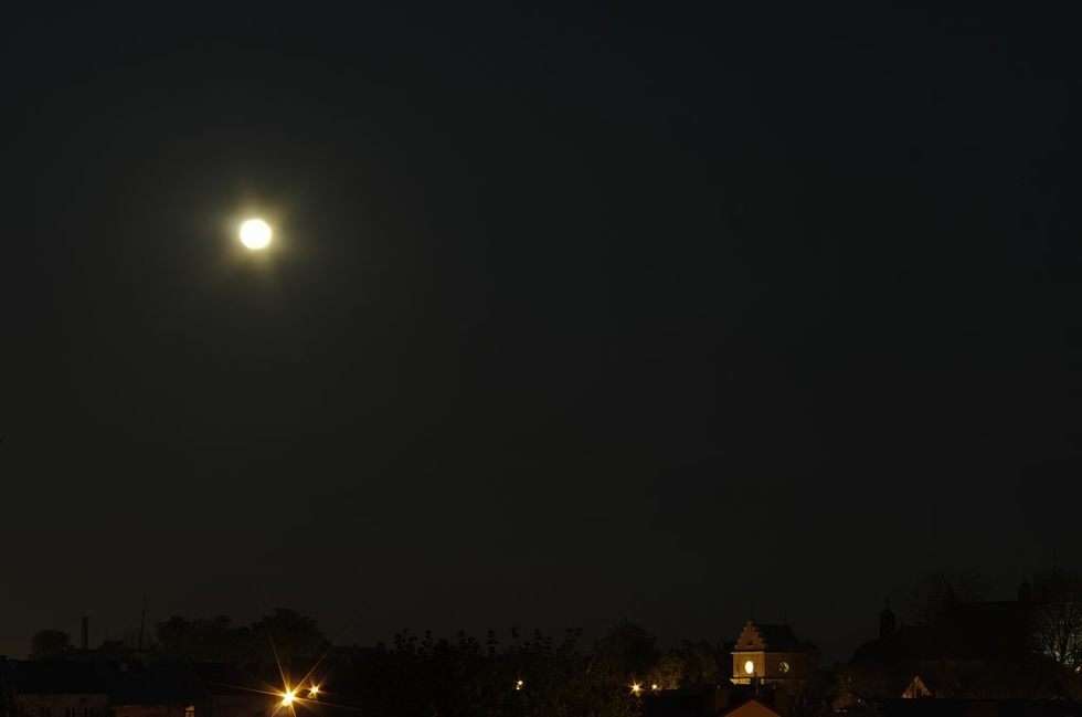  Pełnia księżyca na Waszych zdjęciach (zdjęcie 21) - Autor: Włodek Tupaj