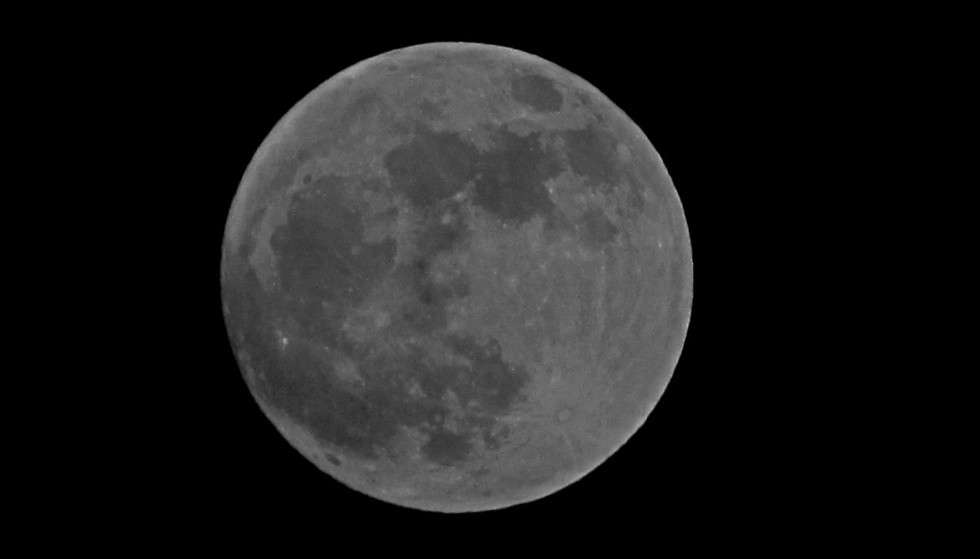  Pełnia księżyca na Waszych zdjęciach (zdjęcie 9) - Autor: Hubert Głos