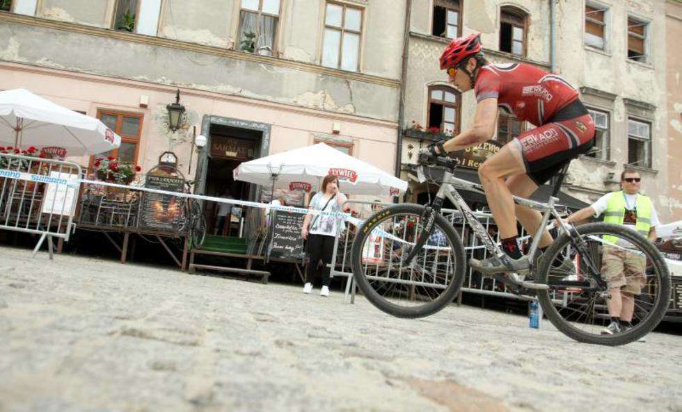  Wyścig rowerowy po Starym Mieście (zdjęcie 10) - Autor: Maciej Kaczanowski