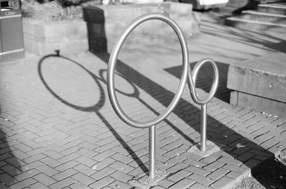  Najciekawsze stojaki rowerowe w miastach (zdjęcie 14) - Autor: laurencet  / Flickr / CC BY