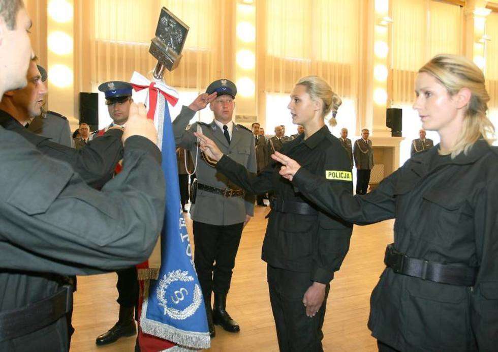  Przysięga policjantów garnizonu lubelskiego (zdjęcie 2) - Autor: Maciej Kaczanowski