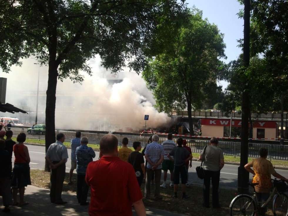  Wybuch gazu na ul. Kleeberga w Lublinie (zdjęcie 5) - Autor: Picek_LBN